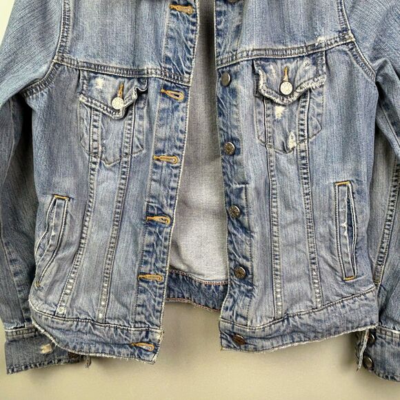 J.Crew Vintage Distressed Denim Jean Jacket Relaxed Fit Medium Blue Wash Women M - Picture 4 of 16